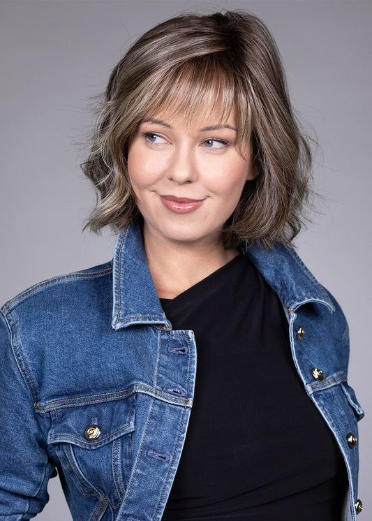 BUDAPEST <BR> CT- 1074